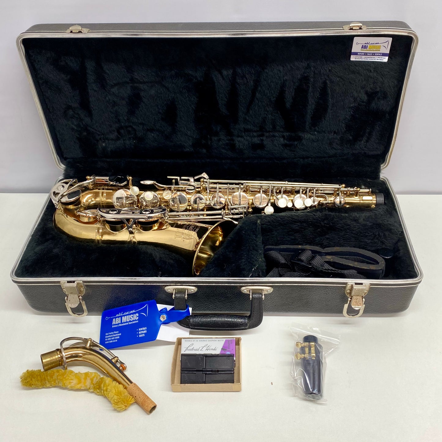 Used Selmer Bundy II Alto Saxophone