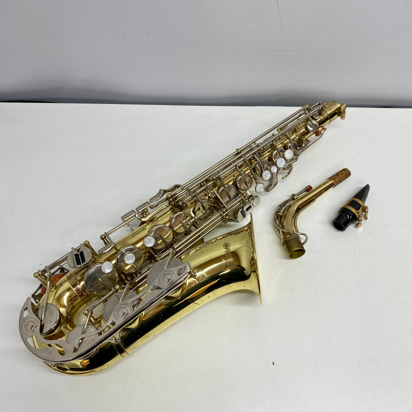 Used Yamaha YAS-23 Alto Saxophone